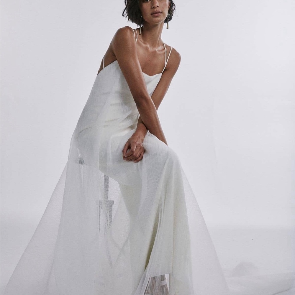 NEWHITE Bridal Gown. Never Worn. Still has tags.